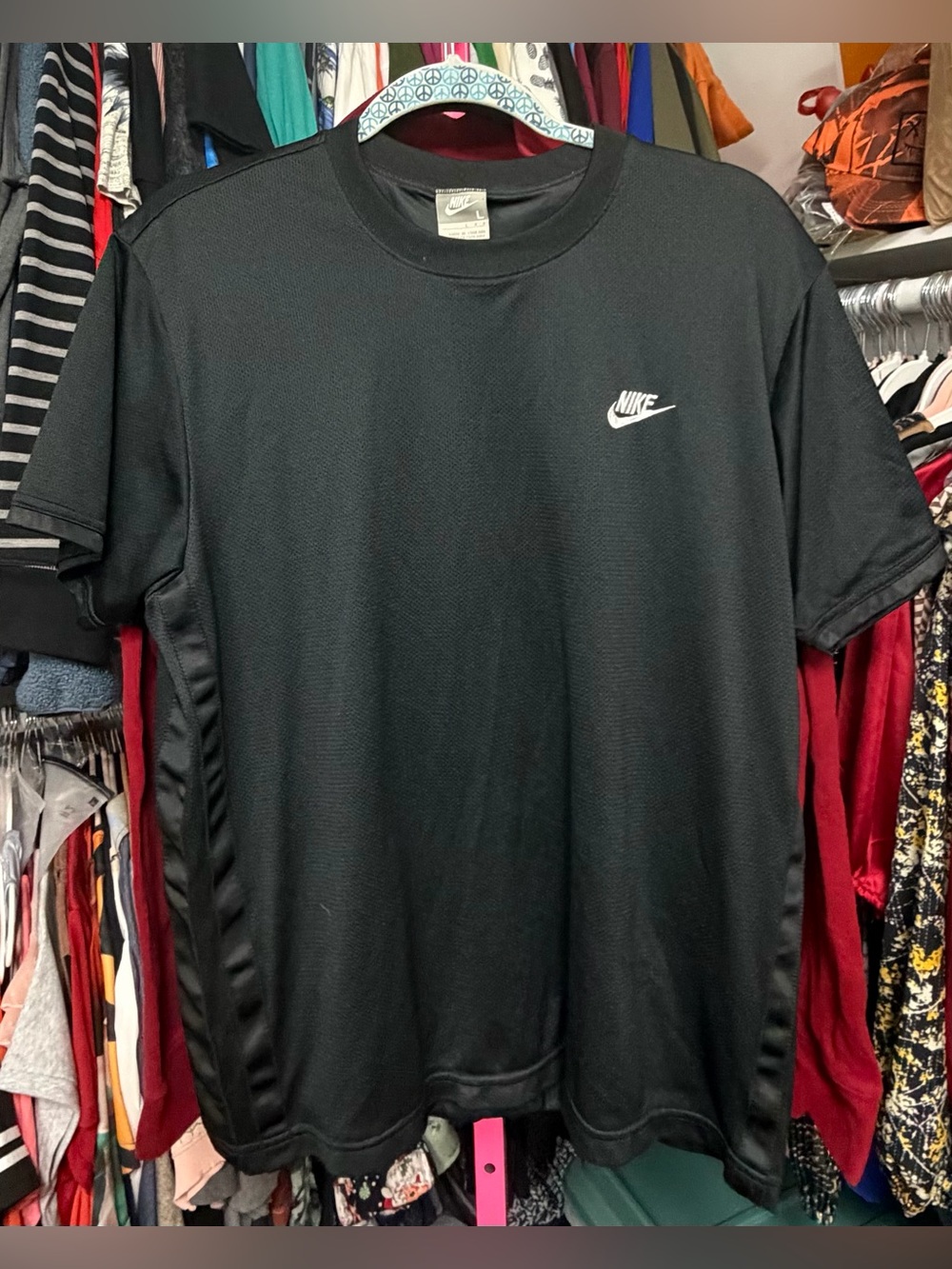 Nike men’s size large short sleeve solid black Athletic shirt
